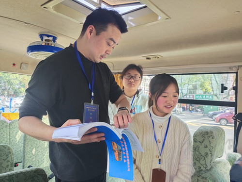 常德市湘北汽車運輸有限公司,常德包車客運,常德旅游服務(wù),校車服務(wù)