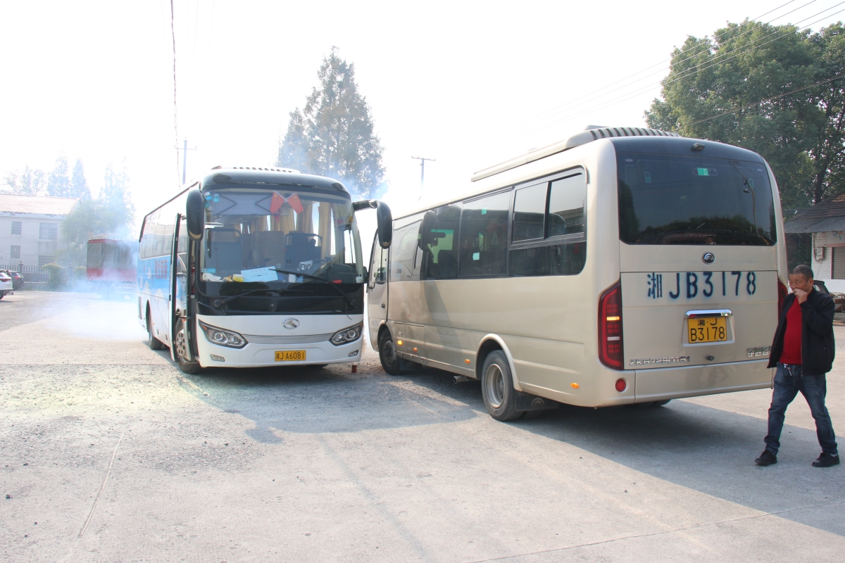 常德市湘北汽車運(yùn)輸有限公司,常德包車客運(yùn),常德旅游服務(wù),校車服務(wù)